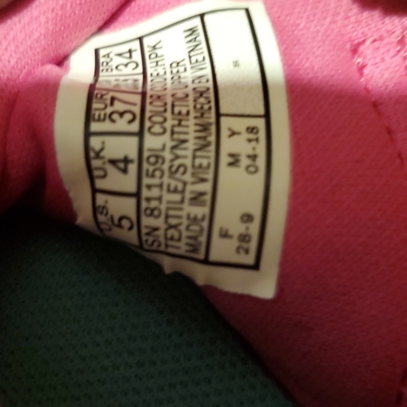 Women Skechers GOwalk Joy athletic sneakers, Size 5, Hot Pink - Picture 8 of 9